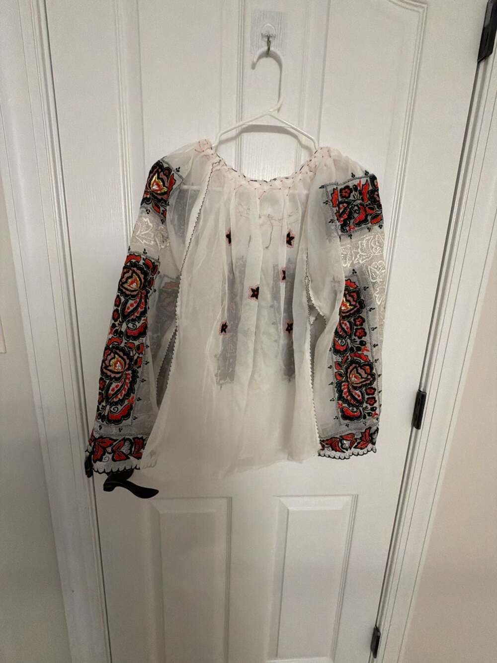 Vintage Sheer Embroidered Peasant Blouse White Floral Folk Style - Picture 8 of 11